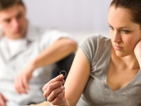弁護士に聞いた！婚約破棄した彼が「指輪代を返せ」と言われたら？