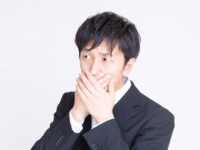 きったねぇ！　「だから臭いんだよ」と思う女性の習慣・6つ