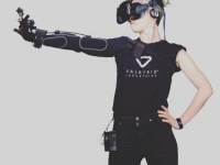 Valkyrie Industriesの触覚型VRスーツは企業の教育訓練用に向いている