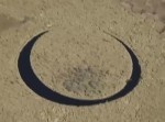 直径１１８メートル。アルゼンチンで「目」と呼ばれる神秘な浮島を発見