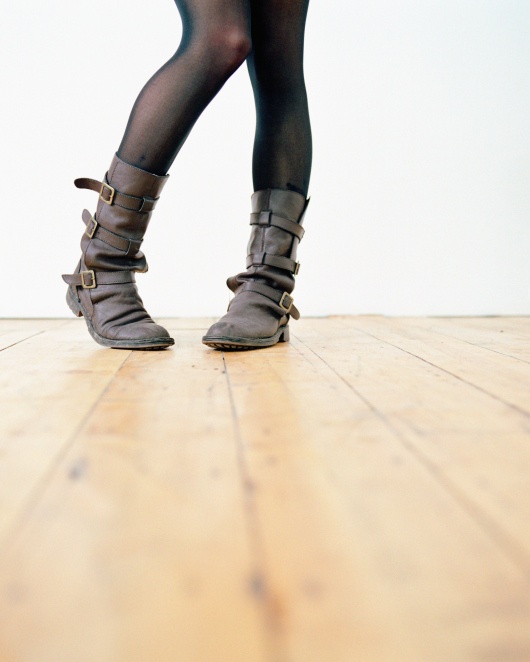 デートで着たい！ 男性が萌える女性の「冬ファッション」10選「マフラーで髪の毛がフワッ」