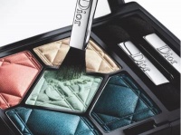 よくがんばりました。1カ月乗り越えた自分へのご褒美コスメ