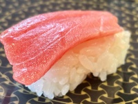 『はま寿司』で【13人発症・2人入院】　「ノロウイルス」集団食中毒　発生店舗は営業自粛中