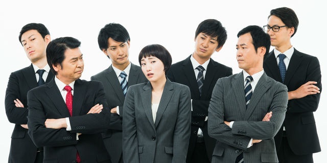 セクハラ