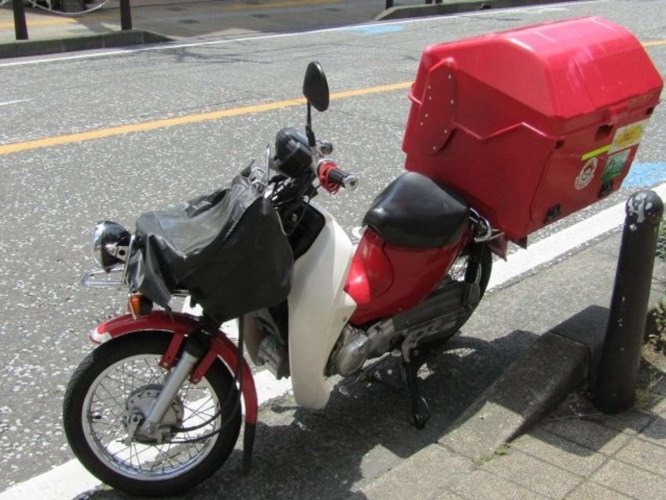 郵便配達員が道案内をしてくれて...（画像はイメージ）