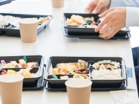 仕出し弁当食べた『21人発症』　「集団食中毒」発生・該当期間に522食販売　今後も【患者が増える可能性…】