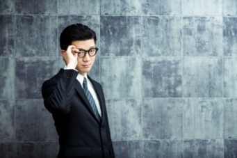 ギャップ萌えする!?　メガネ男子が好きな女性⇒●％　「知的で魅力的！」ほか