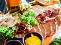 高畑淳子　娘のこと美が暴露「ホテルのバイキングで持ち帰り。キスシーンは全部受けていた」