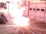 打ち上げ花火を室内でやったら…【爆音注意】