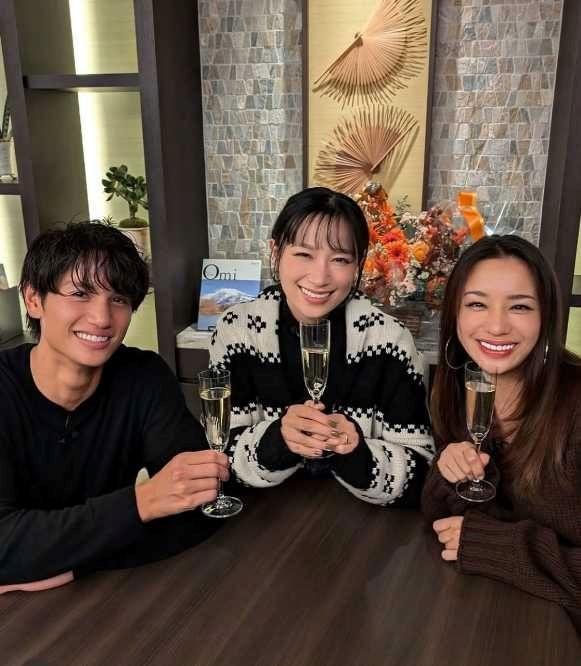 Instagram:高橋メアリージュン(@maryjuntakahashi)より