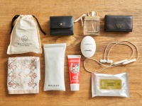 【バッグの中身】美容師が紹介！　毎日欠かせない10個の愛用品