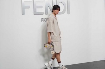 Instagram:目黒蓮(@sn_meguro.ren_official)より