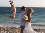 「あれ？？」変なものが写り込んでいる結婚式の写真１５選