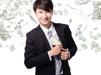 「稼ぎはいいけど、金遣いが荒い」or「稼ぎは少ないけど、貯蓄している男性」約8割の女性は……