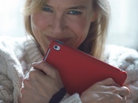 日記帳からiPadへ！レニー・ゼルウィガー主演の『ブリジット・ジョーンズの日記３』、10月公開！