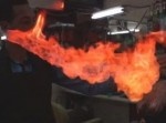 その名も“モダンファイヤースタイル”　エジプトの美容室の珍スタイリングに驚き！