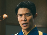 鈴木亮平出演！　ニチレイフーズ『むねから®』新TVCM公開！！　鈴木は「皆さんから衣装が『職人っぽいね』と好評」
