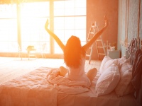 美人とは違う？秘めた「色気」を感じさせる女性の特徴5つ
