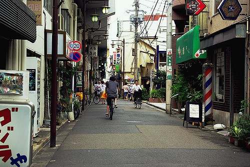 aaa