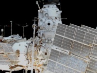 現在も地球の軌道を周回する危険な8の物体