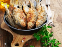 魚を焼くときは片栗粉を使うと掃除が簡単にニオイも防ぐ