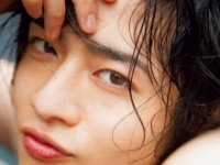 飯島寛騎セカンド写真集『六彩』⒞主婦と生活社様