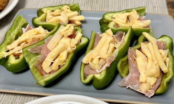 残業の後に火なんか通してられっかよ！　怒りに燃えた社会人、驚愕レシピ「生チンジャオロースー」を開発してしまう