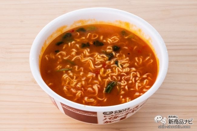 もっちり®ノンフライ麺 バターチキン風味カレー麺出来上がり