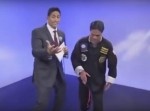 テレビでまさかの放送事故！？　カンフーマスターがコンクリートを割った直後…