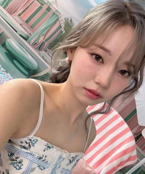 Instagram:NiziU(@niziu_artist_official)より