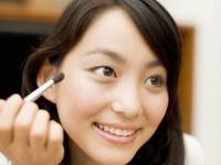 きゃ、恥ずかしい！　メイク下手がバレやすい要注意ポイント3つ