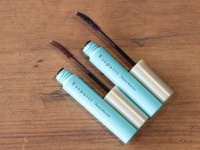 ひとえ・奥ぶたえも目がパッチリ！　この春いちおしの限定カラーマスカラ