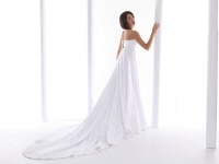 1人で結婚式を！49.3％の女性が「ソロウエディング」に興味あり