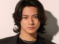 平野紫耀の公式インスタグラムアカウントより https://www.instagram.com/sho_h_desyo/