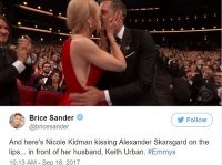 ニコール・キッドマンが夫キース・アーバンの前でドラマ共演者の唇にキス!?
