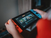 FBIがNintendo Switchの発信情報をもとに行方不明の少女を発見