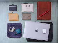 【バッグの中身】土屋鞄のおすすめ製品が続々と登場。ジュエリーブランド販促・PR担当が愛するものに隠れた“ある共通点”