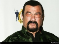 ハリウッド大物プロデューサーのセクハラ事件、スティーブン・セガールに飛び火