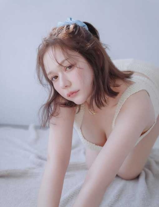 Instagram:村重杏奈(@hktanna4848)より