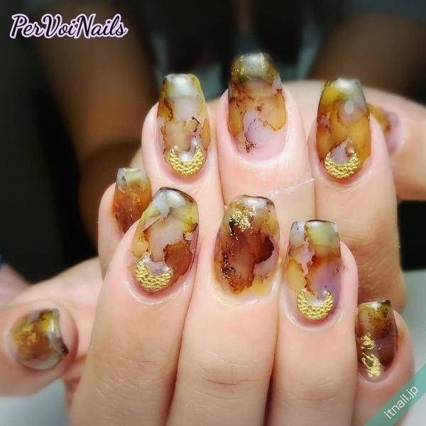 PER VOI Nails