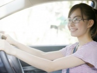 あ、あぶないっ!!　男性が「女性の運転にヒヤッとした瞬間」4選