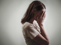 人づきあいが疲れる……。敏感で繊細な人が自然体でいるために
