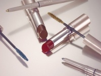 オペラの秋コレクションより「リップティント N」など3アイテムの新色・限定色が登場