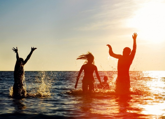 iStock_000046186100_Small