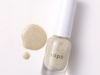「sopo」ネイルポリッシュに初のホリデー限定カラーが登場！　イルミネーションにぴったりなグリッターネイル