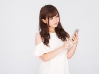 既読スルーしちゃえ！　生理前のイライラがSNSに現れる女子●●％