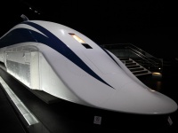 リニアモーターカーの車両（nuboboさん撮影、Flickrより）