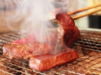 え、そこも不評!?　女子が初デートでは行きたくないスポット「焼き肉」「動物園」「食べ放題」