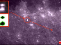 月の前を横切る、ひし形のUFO2機が目撃される！？（トルコ）