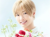 佐藤新(IMP.)×トリンプ　11/5(水)スタート『あなたの胸に、花束を。』キャンペーン！　佐藤「ありがとうを届けられたなと思っています」